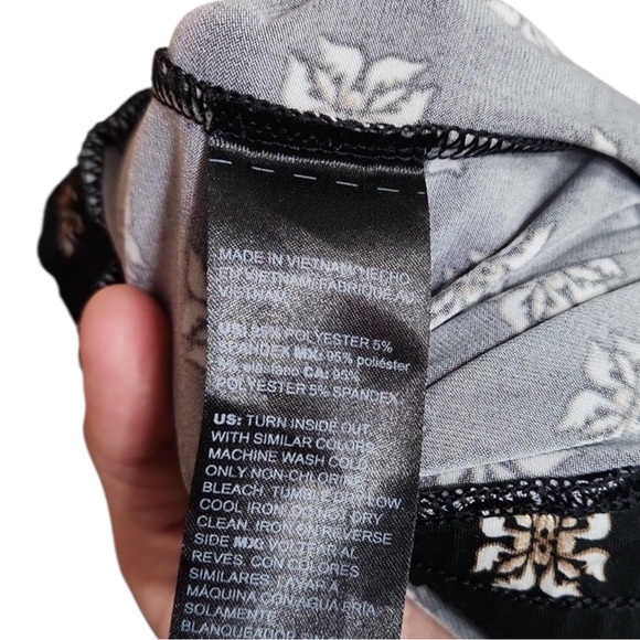 WHBM Dressy Floral Printed Tank Jumpsuit in Black Size Large -- WOW WOW WOW!!! - Picture 9 of 11